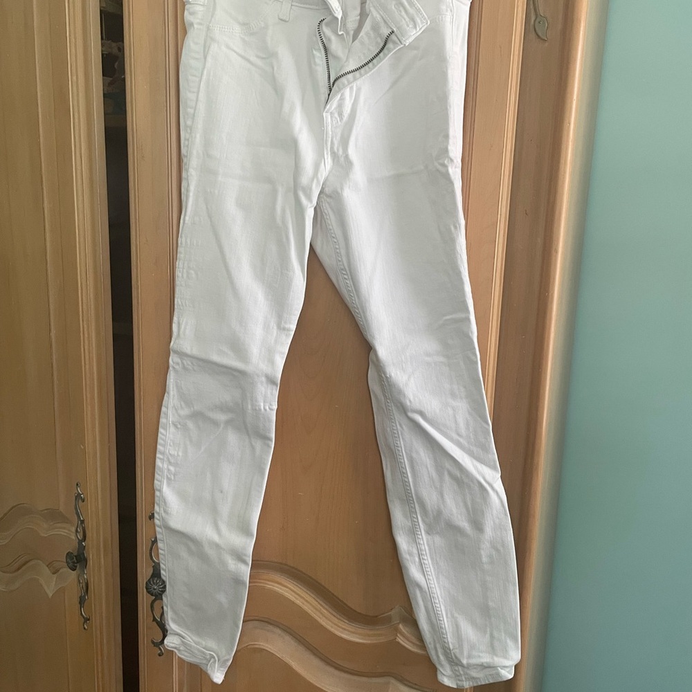 Hollister Women's High Rise Jeans - White